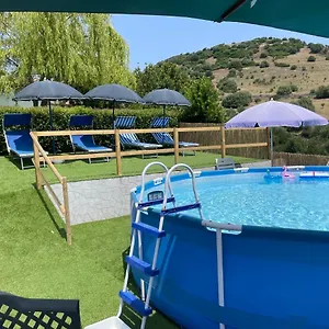 Farm stay Cugumia Thiesi