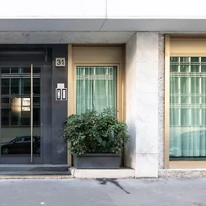 Apartment Station Milan